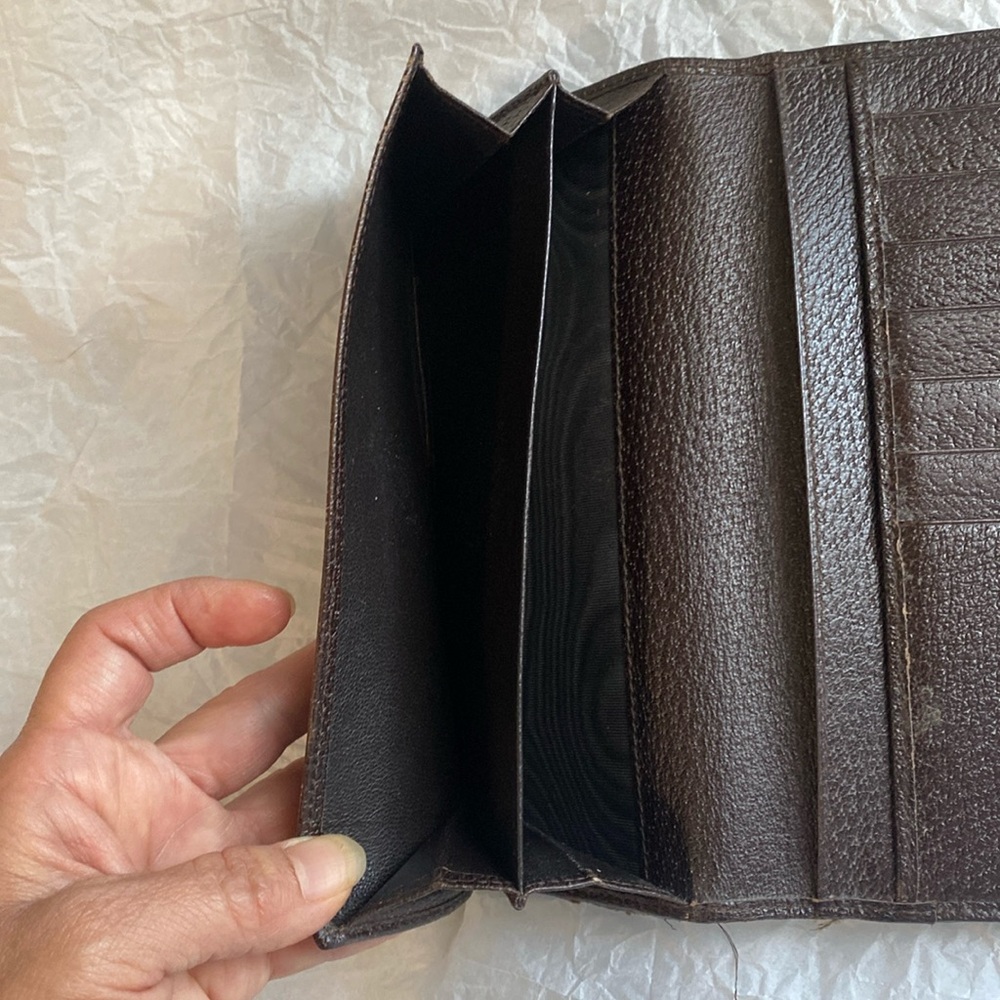 Gucci wallet with canvas/leather monogram tan and brown wallet sold as is - Picture 9 of 16